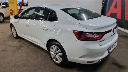 Renault Megane photo-4